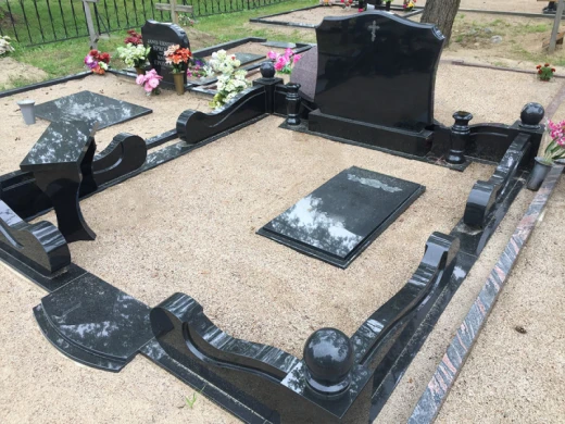 GABRO SIA - Kapu pieminekļu izgatavošana Liepājā Logo