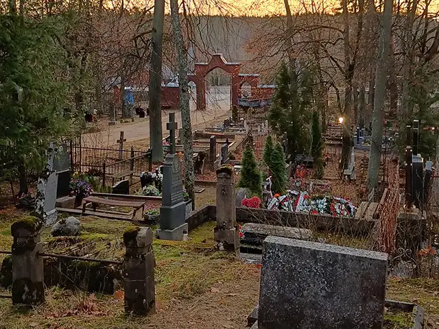 Daugavpils Katoļu kapsēta Даугавпилсское католическое кладбище (улица 18. Ноября)