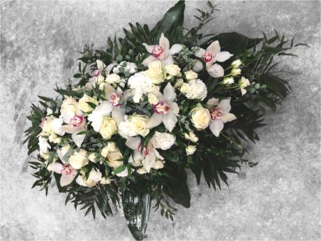 Ziedu kompozīcija zārka vākam Nr.325