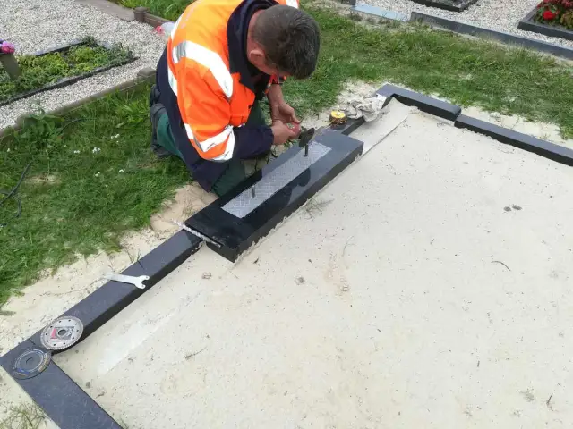 			Pieteikt kapavietu uzkopšanu
	