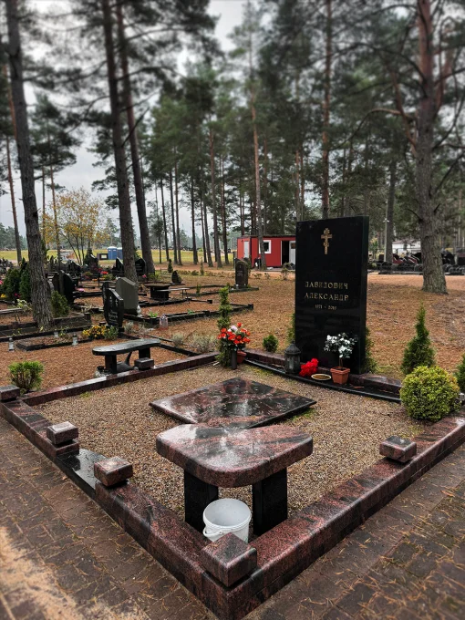 Ģimenes kapavieta Bolderājas kapsētā